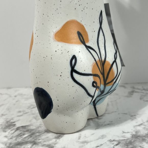 Female Form Body Ceramic Bud Vase Handmade White Floral Abstract Butt Booty Bust - Picture 17 of 17